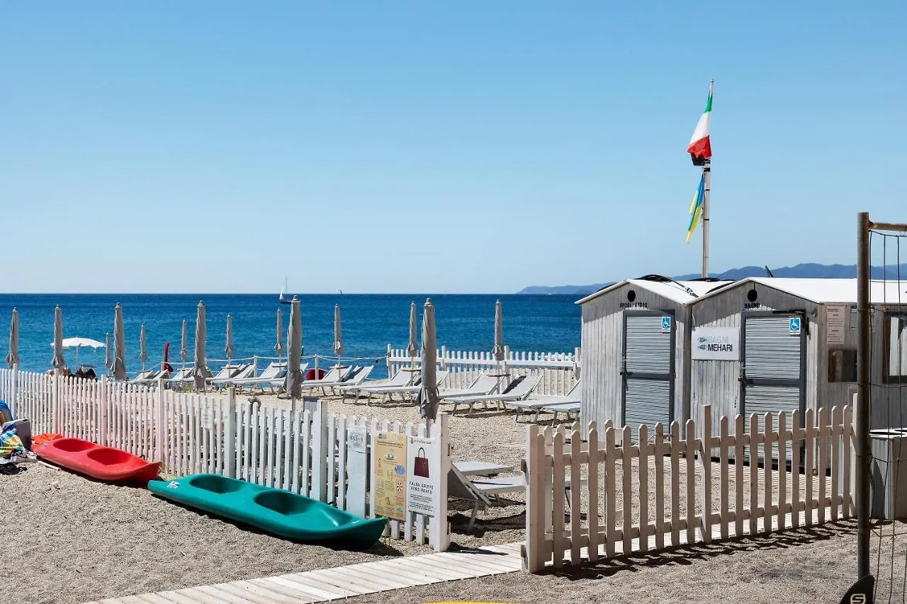5 Mehari Apartment Varigotti 0*,  Italy